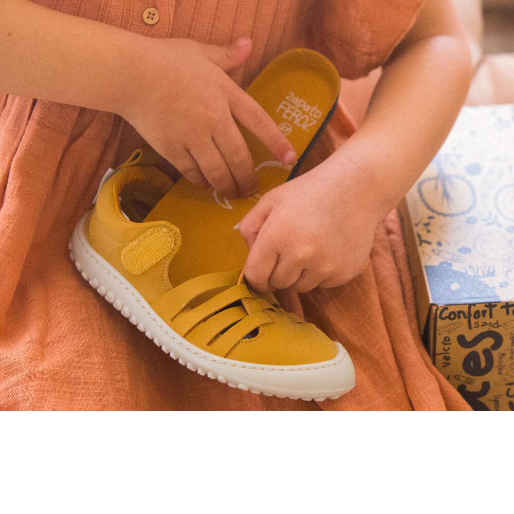 Zapatos para bebés: ¿Cuál es el más adecuado según su - Entre Tartas y Pañales - Blog de bebés y puericultura